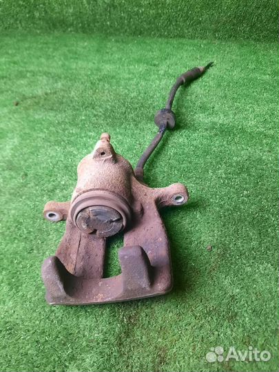 Суппорт тормозной задний правый Audi A6 4F C6 ccea