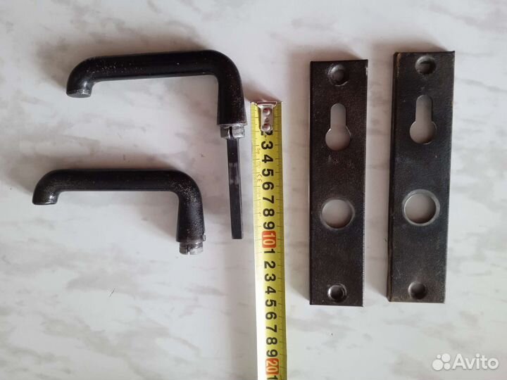 Личинка замка