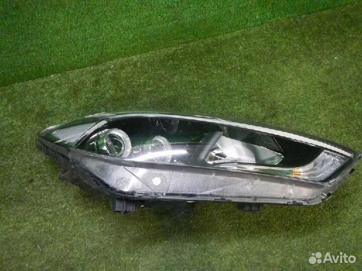 Фара правая Hyundai Tucson