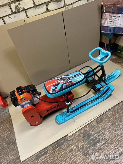 Снегокат с мотором новый