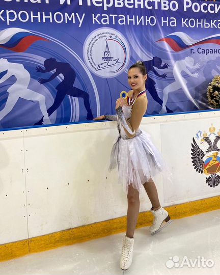 Тренер по фигурному катанию