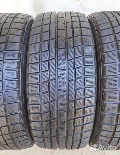 Yokohama Ice Guard IG30 215/50 R17 97T