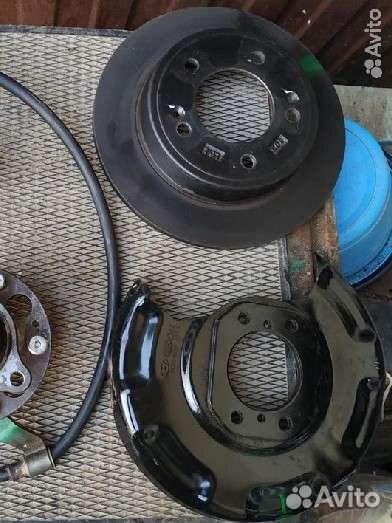 KIA Soul 2 задняя левая ступица части