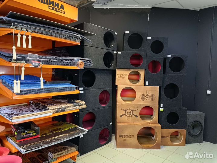 Сабвуфер Machete Lite ML-10S в коробе на трубе