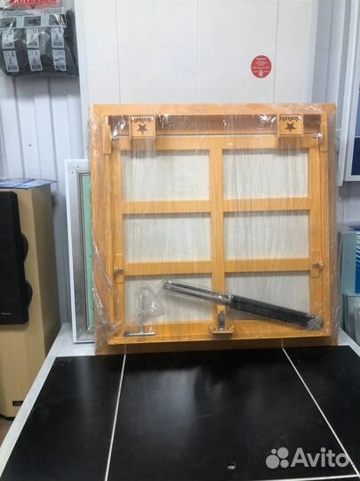 Люк напольный премиум на стяжку 600х600 с амортиза