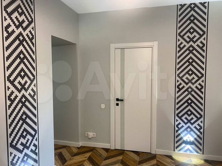 3-к. квартира, 77 м², 4/15 эт.