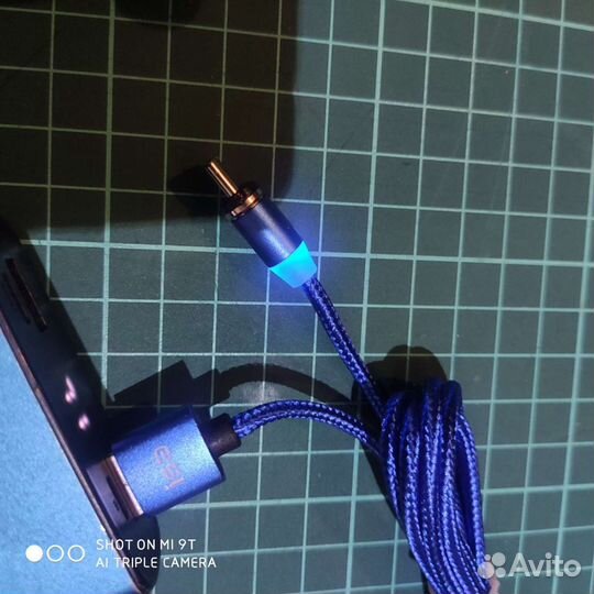 Кабель с меняющимися на магните 3 в1 с подсветкой