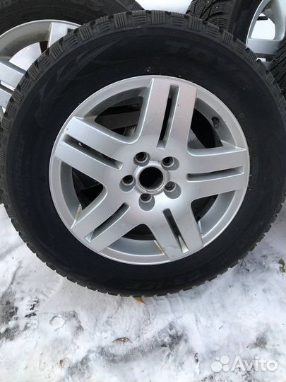 Резина Toyo Observe G3 ICE + диски от VW Golf