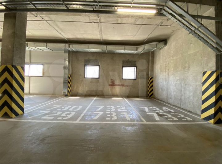 Машиноместо, 15 м²