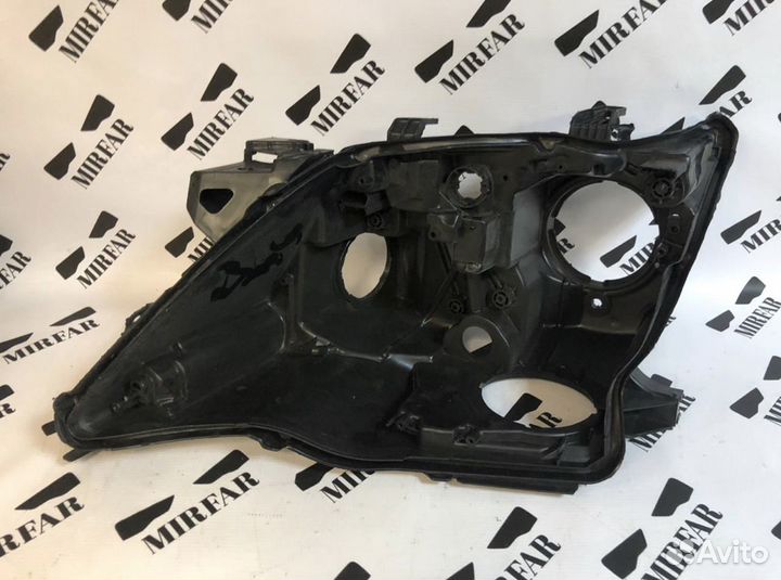 Корпус фары Lexus LX 570