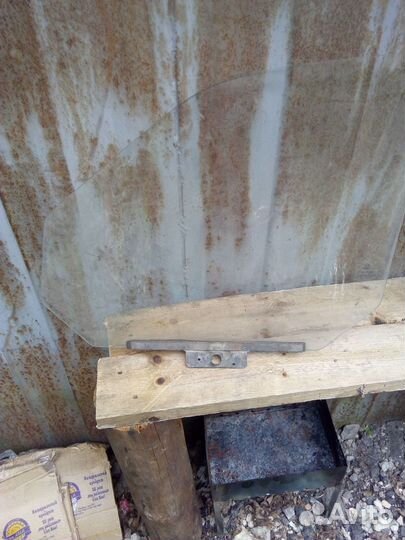 Стекло на ваз 2110