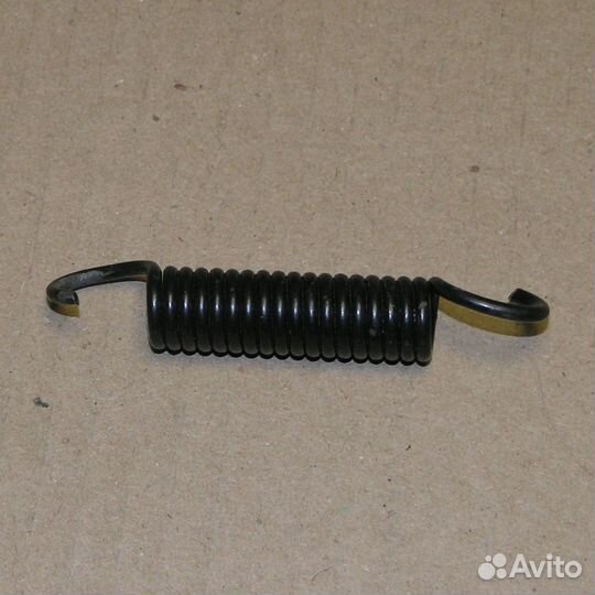 Пружина тормозных колодок стяжная маз-500 нижняя д