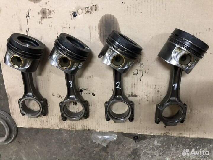 Поршень двс + шатун cbab (Volkswagen Passat)