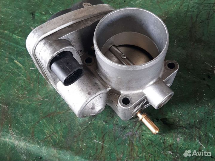 Дроссельная заслонка Renault K4J