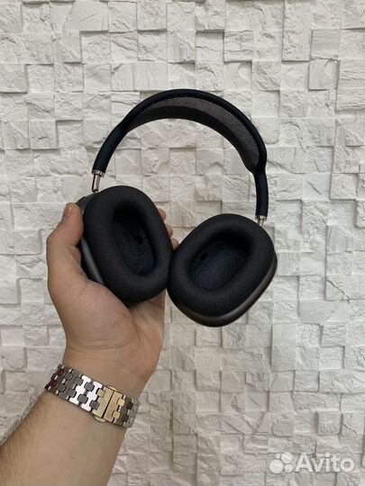 Apple AirPods Max На грантии до Марта 2024