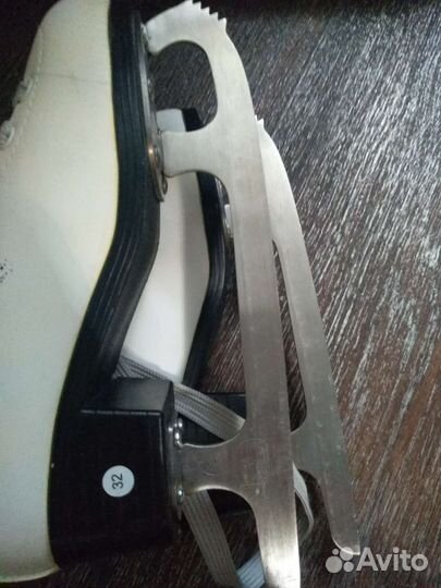 Фигурные Коньки,32 р-р, стелька 20,3 см