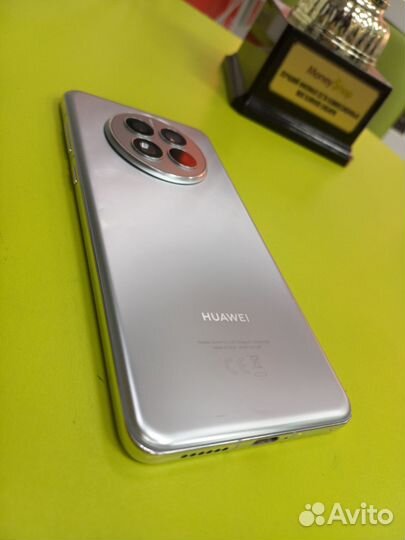 HUAWEI Mate 50, 8/256 ГБ