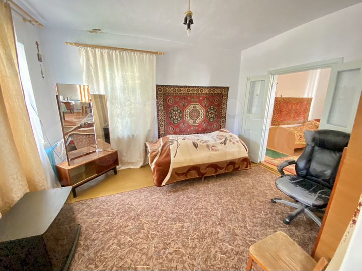 Дом 51 м² на участке 5,2 сот.