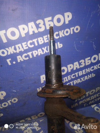 Передний амортизатор Ваз Лада 2108 хэтчбек 2108