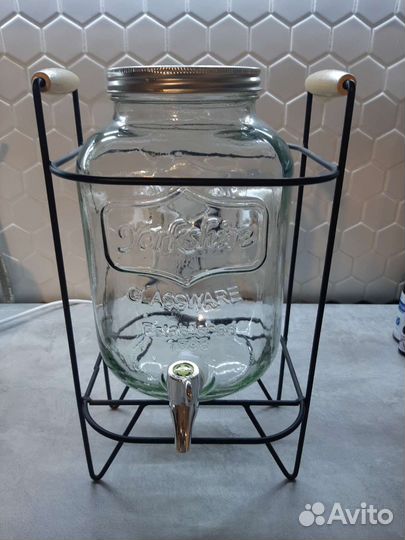 Лимонадник с краном на подставке