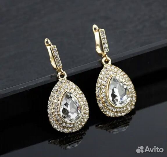 Роскошные серьги с жемчугом