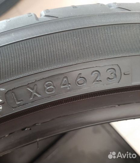 Yokohama Advan Sport V107 275/35 R22 и 315/30 R22 107Y