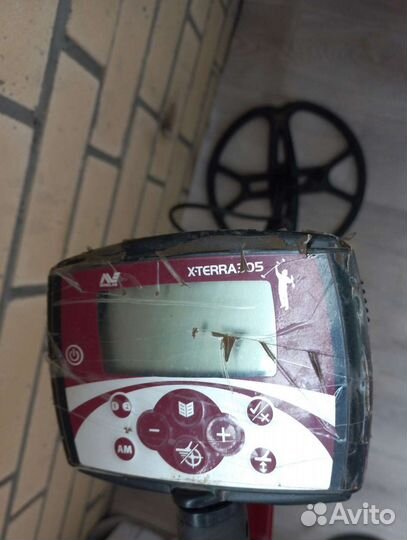 Металлоискатель Minelab X-Terra 305