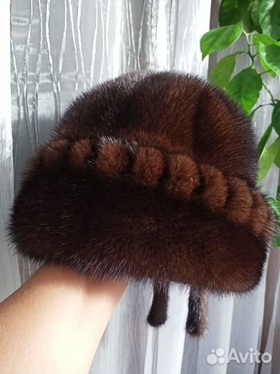 Женская меховая норковая шапка и воротник