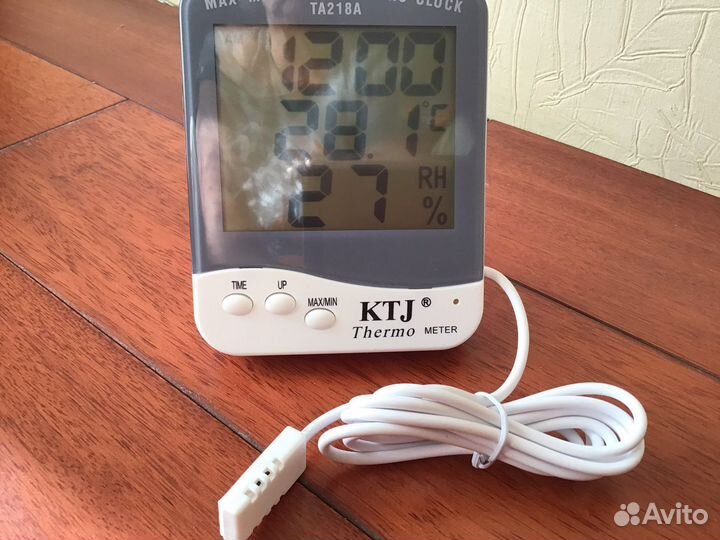 Термометр электронный