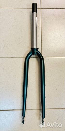 Вилка жесткая 700с Cr-Mo Format 5222