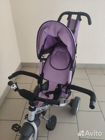 Детский велосипед с ручкой