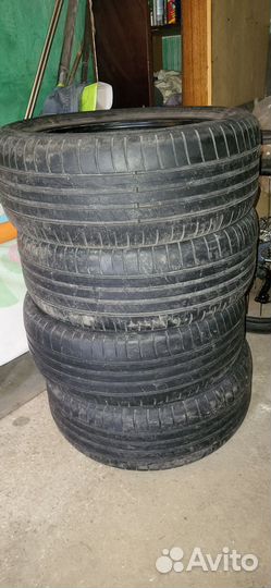 Goodyear EfficientGrip Performance 215/55 R17 94