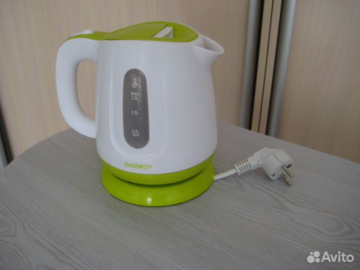 Электрочайник б/у