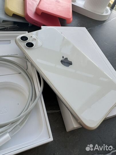 iPhone 11, 128 ГБ