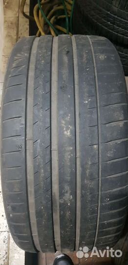 Michelin Pilot Sport 4 S 295/35 R21