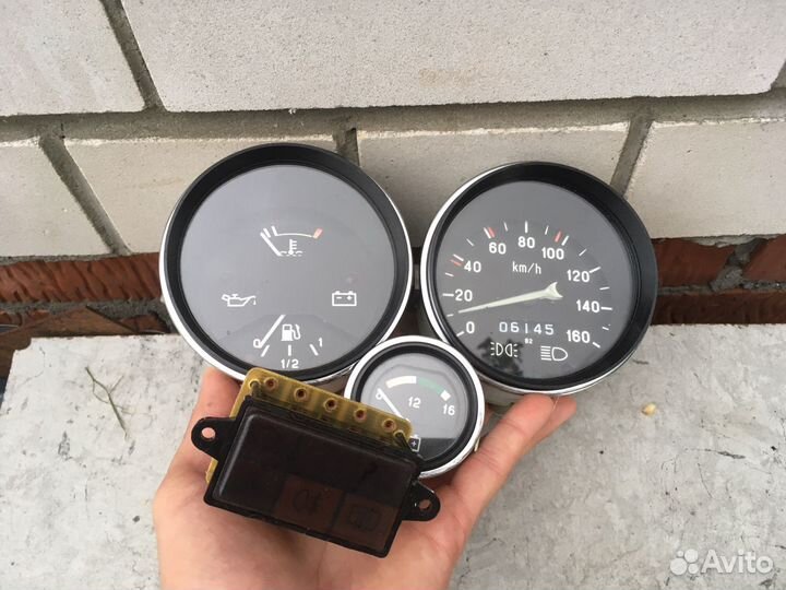 Приборная панель ваз 2105