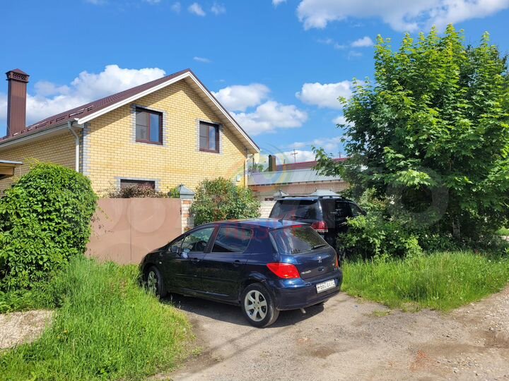 Дом 191,1 м² на участке 6 сот.