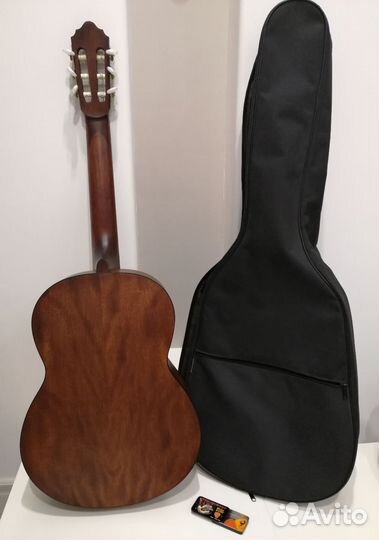 Классическая гитара Parkwood PC90 OP