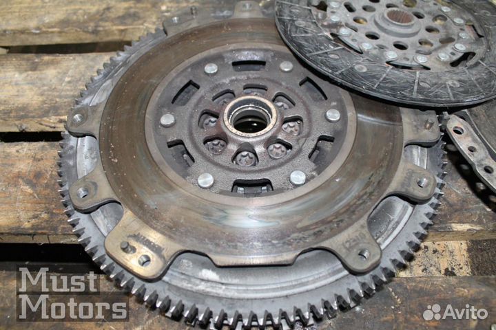 Маховик дефект xtrail 2.2 комплект сцепления yd22