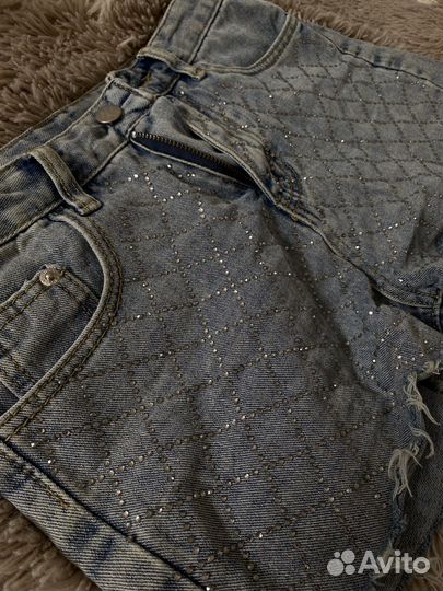 Шорты женские