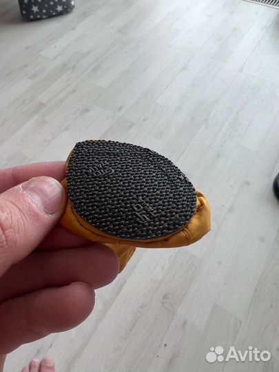 Зимние сапожки для собаки