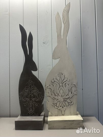 Фигурка интерьерная зайцы
