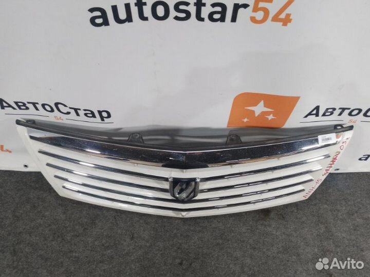 Решетка радиатора передняя Toyota Alphard MNH15