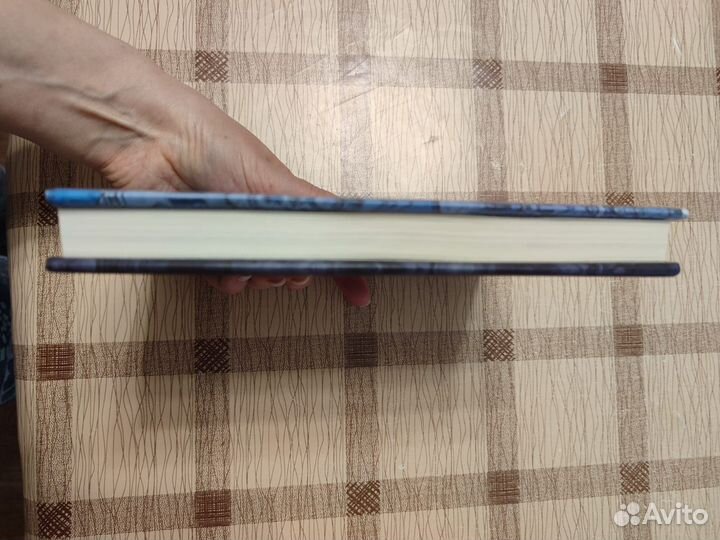 Книги комиксы