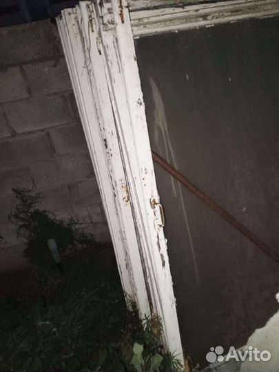 Деревяные рамы со стеклом, в дар