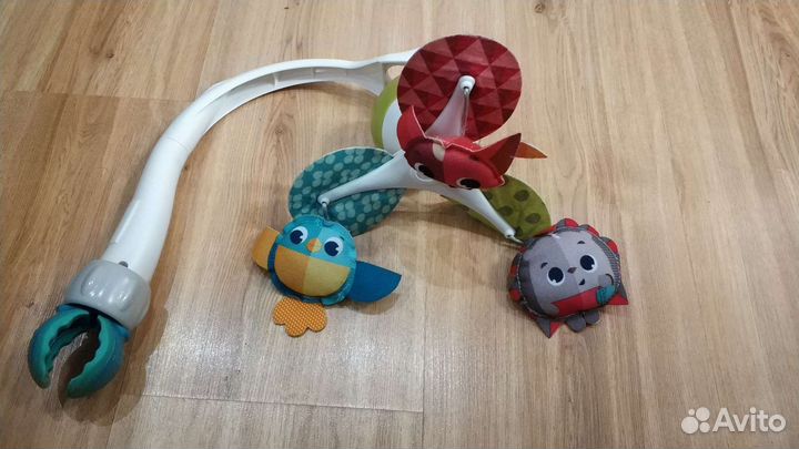 Мобиль на детскую кроватку