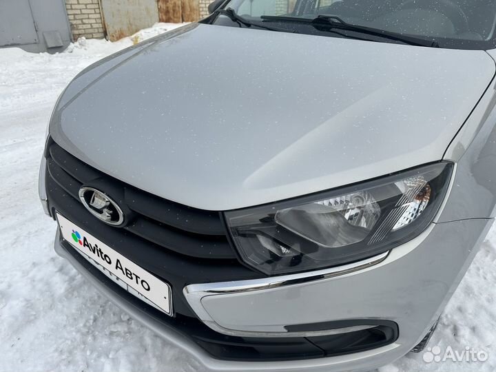 LADA Granta 1.6 МТ, 2019, 29 500 км