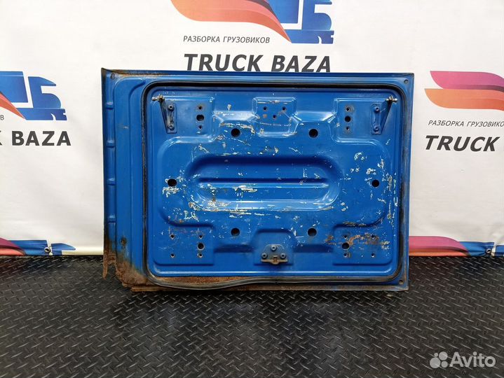 Крышка инструментального ящика Volvo FH