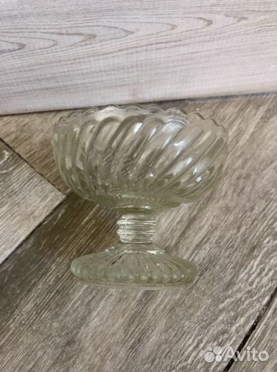 Креманка. Старинная креманка. Волна