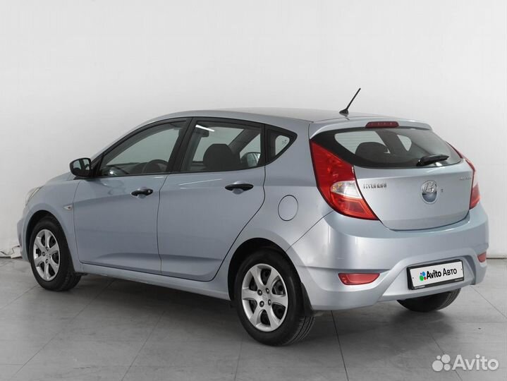 Hyundai Solaris 1.4 AT, 2012, 97 695 км